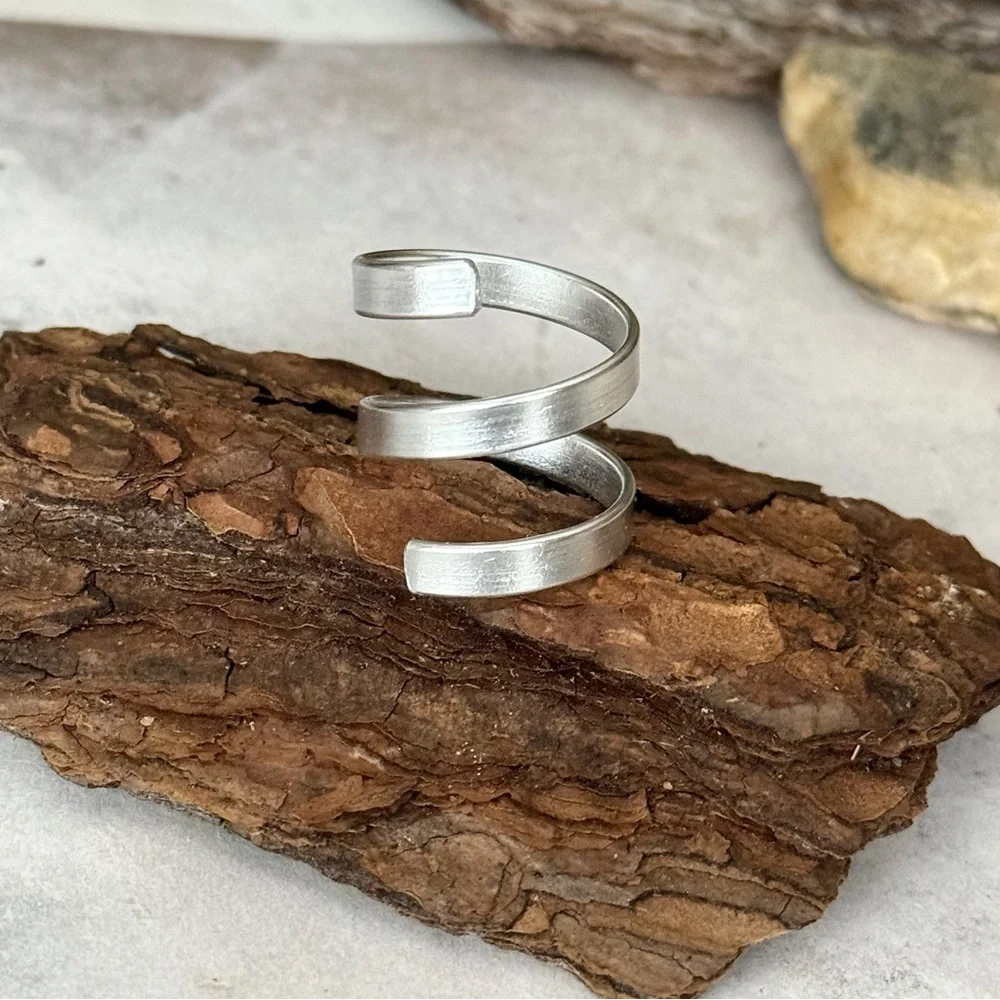 5 For $25💫Whimsigoth Silver Aluminum Coiled Band Ring
